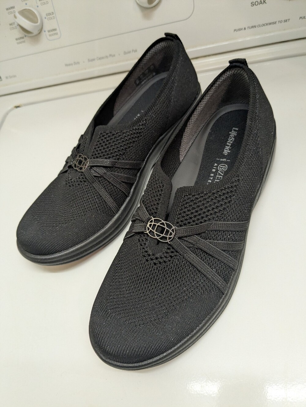 LIFESTRIDE "Niche" w/BZEES Air Step Shoes, Black Sparkle, Wmn Sz 9W, NWOB!!